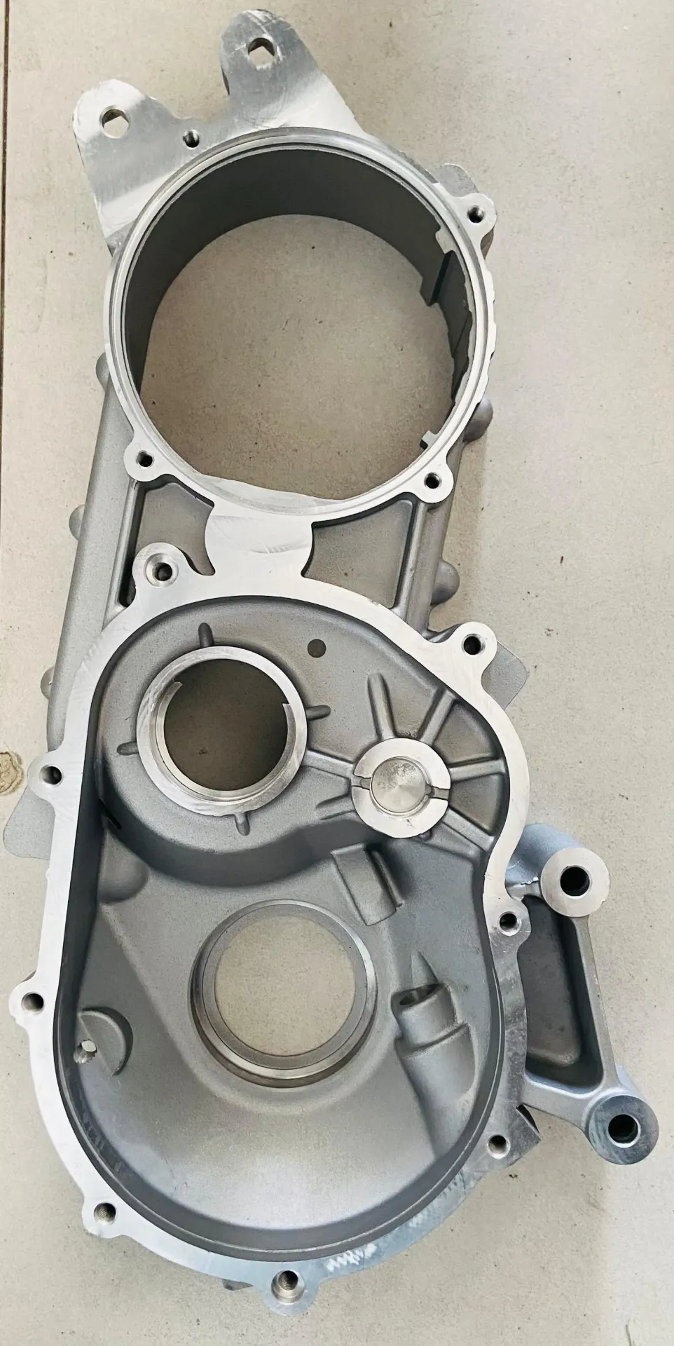 [2XV00TM5226AA] Main Housing External Cover Mounting (Baxy)