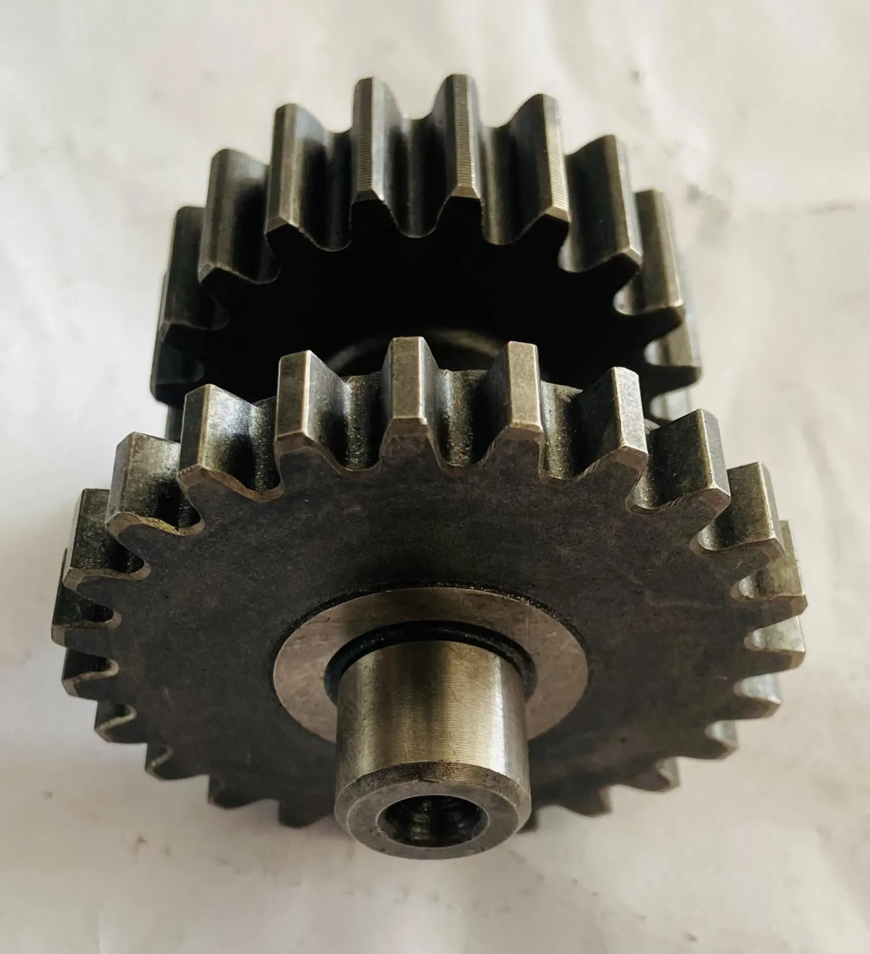 [2XV00TM5247AA] Idler Gear pass (Baxy)