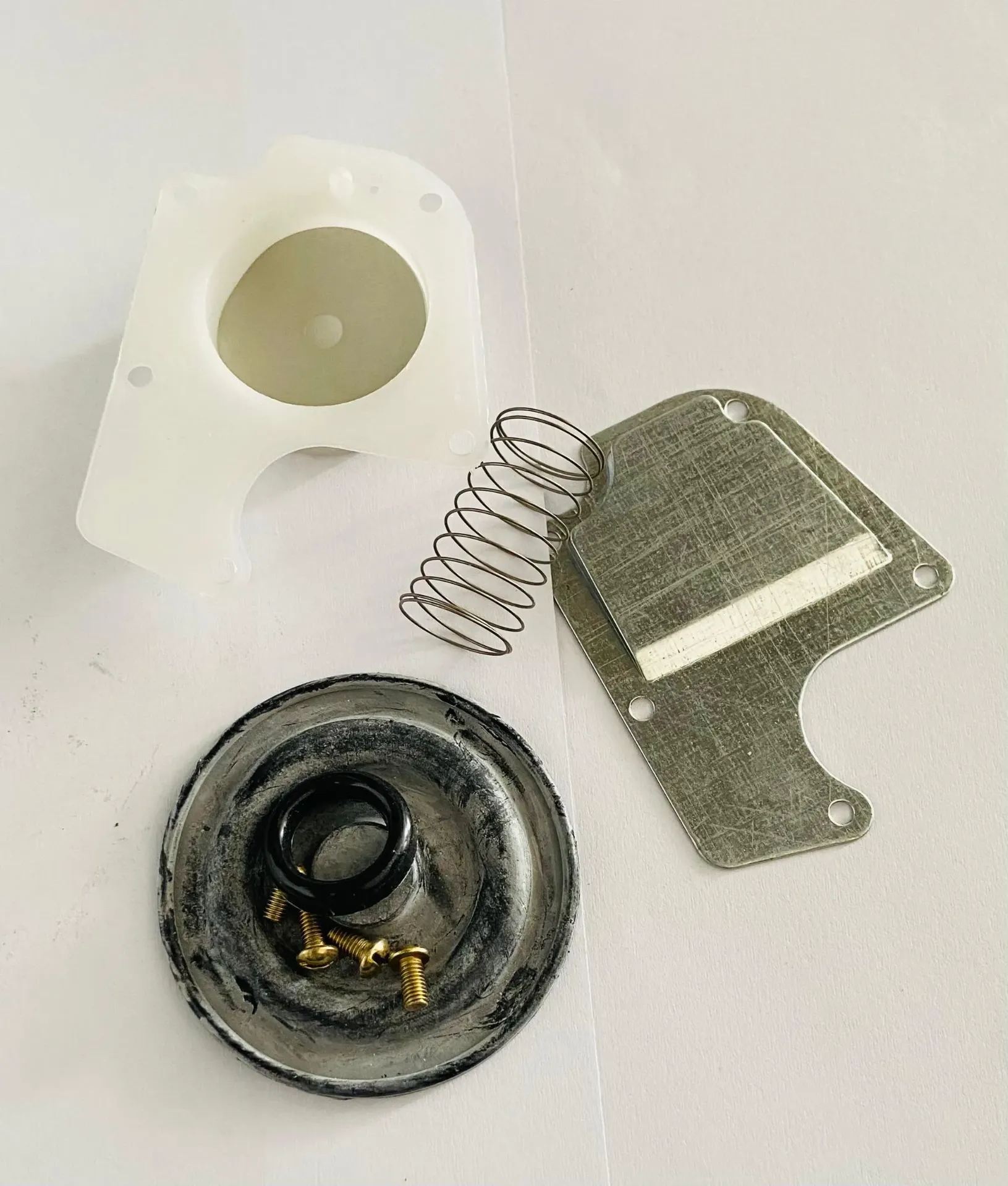 [2XGRESMKGE105] Breather Kit -GL 435 BS-III (Baxy)